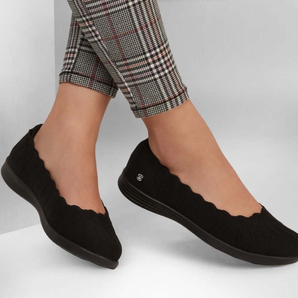NIB Skechers On-the-GO Dreamy - Groovee Gal